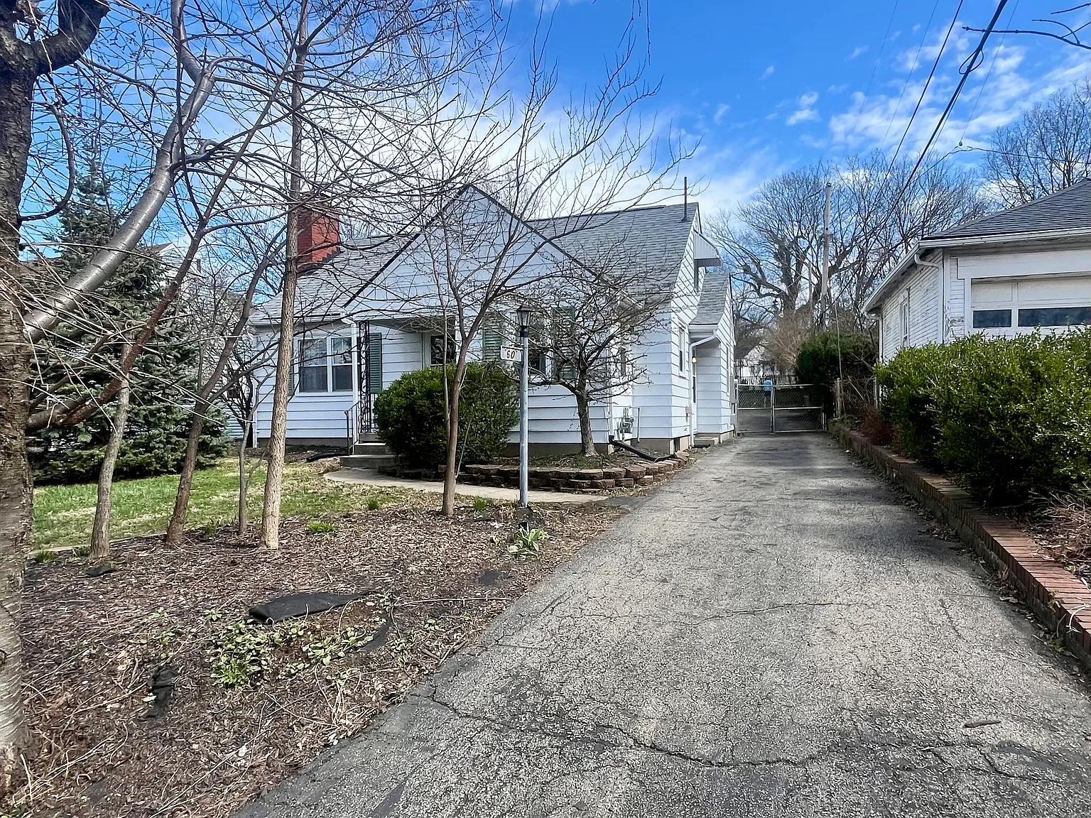 4 bed, 1278 sqft, $3,500 — Photo 2