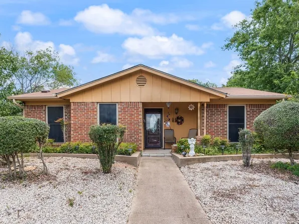 6244 Skylark Ln, Watauga, TX 76148
