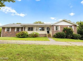 804 Chilhowee View Rd, Maryville, TN 37803