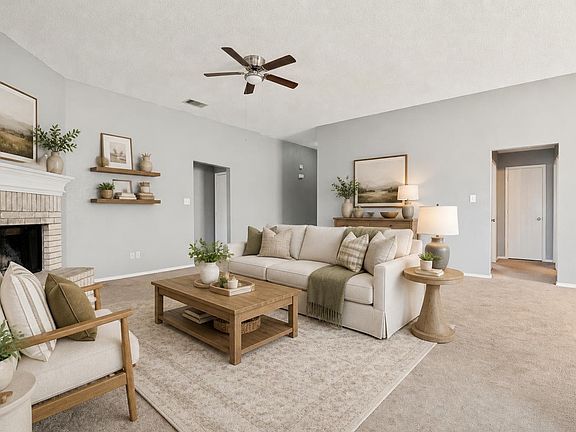 2nd image of 330 Mesquite Hill Dr