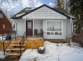 718 Gillespie Ave, Peterborough, ON K9J4B7