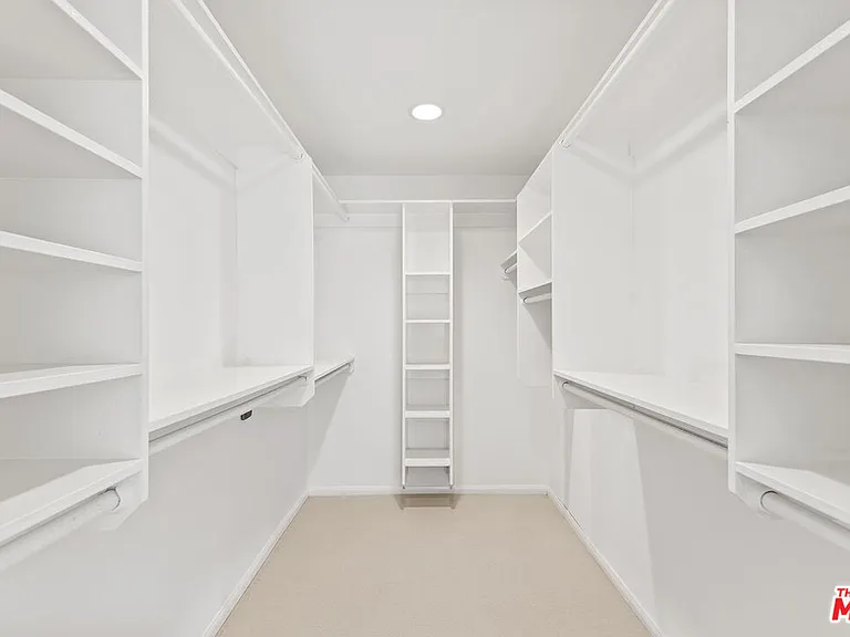 1340 S Beverly Glen Blvd #107 — Photo 14