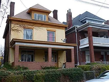 707 N Saint Clair St photo 1