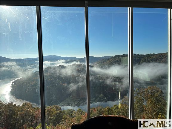 3rd image of 938 Shepherds Gap Road