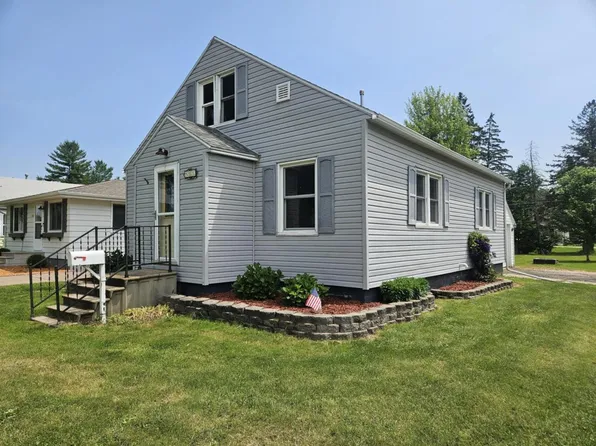 501 North ASH AVENUE, Marshfield, WI 54449