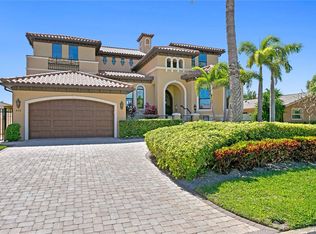 432 Hermosita Dr, Saint Pete Beach, FL 33706
