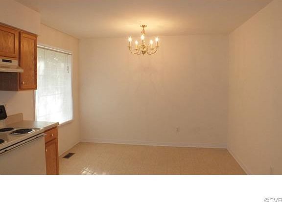 3rd image of 2513 Susten Ln