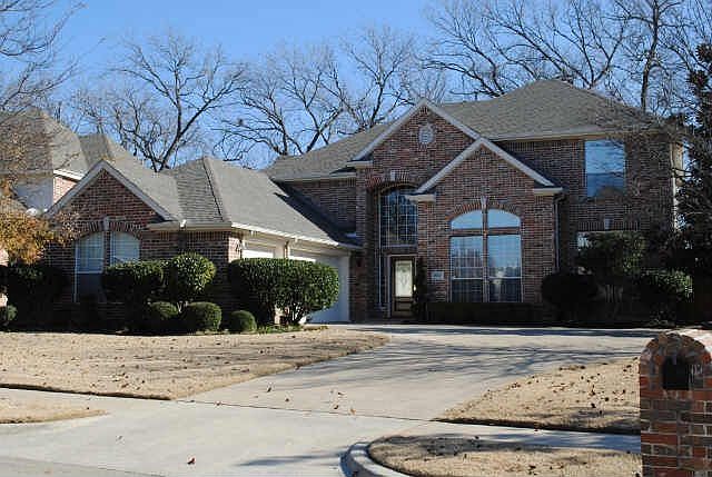 1st image of 8316 Wooded Cove Dr