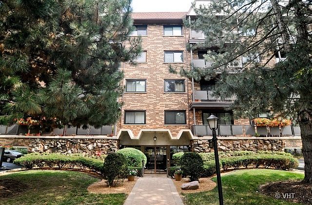 1st image of 121 S Vail Ave APT 204