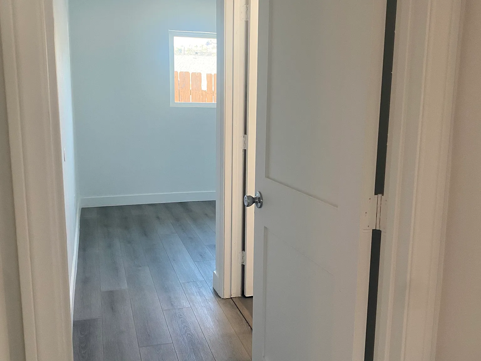 3 bed, 950 sqft, $3,250 — Photo 4