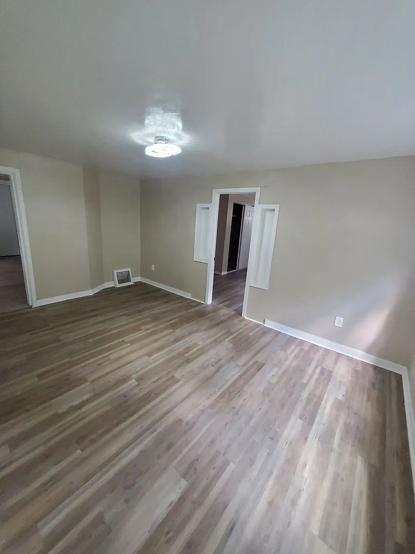 4207-4207a N 39th St. (Duplex) (Ace Property) — Photo 1