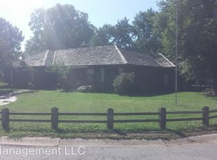 8955 E 60th Ter, Raytown, MO 64133