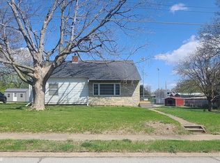 402 S Main St, New Sharon, IA 50207