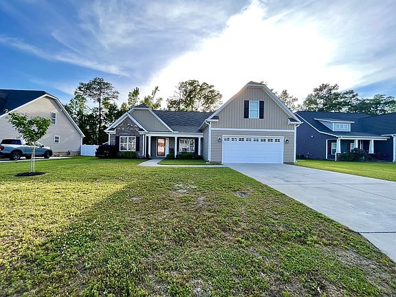 2nd image of 319 Crimson Dr