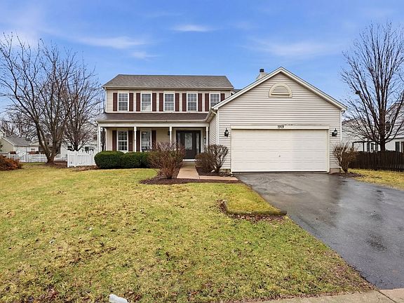 2nd image of 1919 Spring Ridge Dr