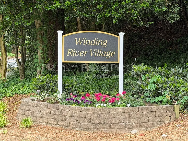 335 Winding River Dr #H — Photo 23