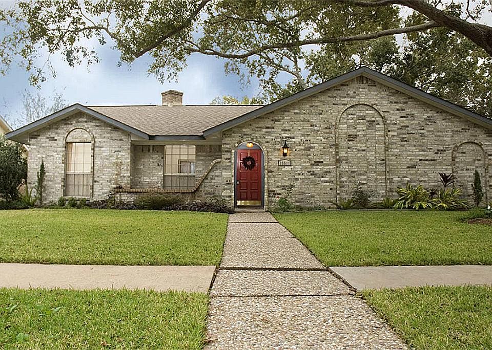 1st image of 15511 Baybrook Dr