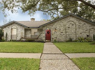 15511 Baybrook Dr, Houston, TX 77062