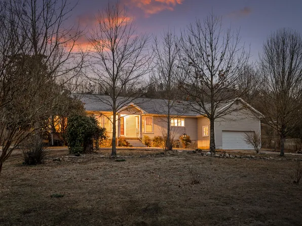 714 Tennessee St, Ringgold, GA 30736