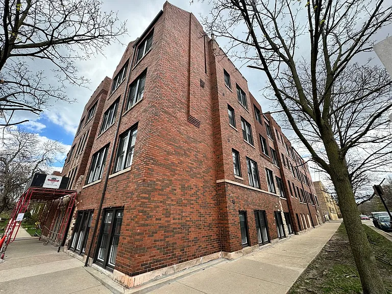 3051-55 W Leland Ave — Photo 26