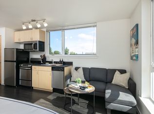 Brooklyn Apartments, Seattle, WA 98105