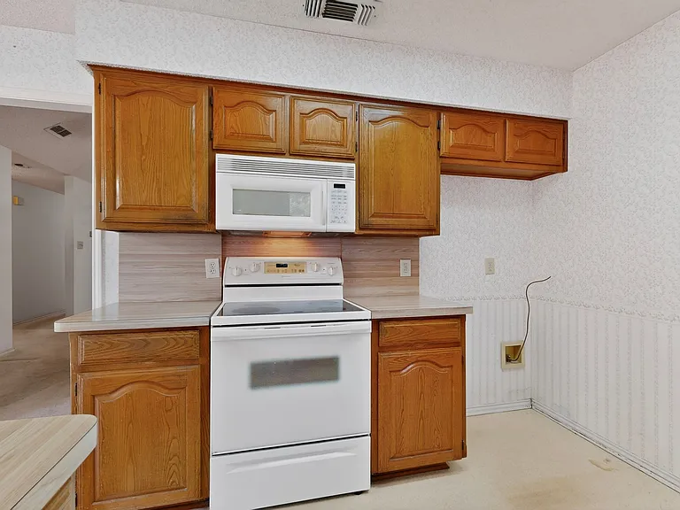 7517 Crosstimbers Ln — Photo 14