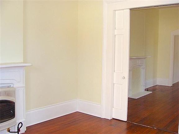2nd image of 2620 Urquhart St