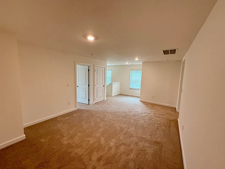 6837 Beeler Rd — Photo 13