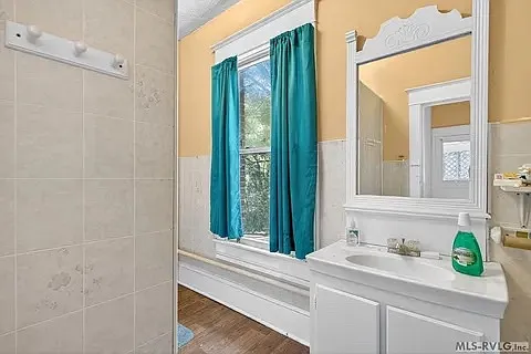 107 W End Blvd — Photo 21