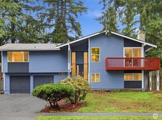 4426 NE 17th St, Renton, WA 98059