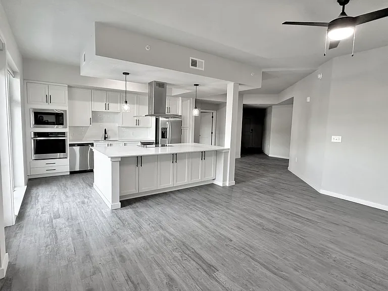 Legacy Cool Springs Apartments — Photo 38