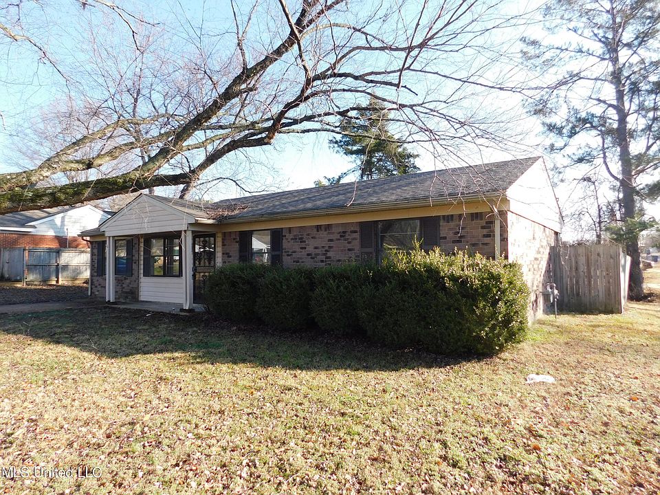 1st image of 7510 Southaven Cir W