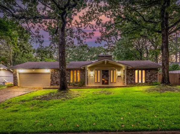 2704 Wentwood Valley Dr, Little Rock, AR 72212