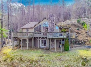 5 Berg Dr, Barnardsville, NC 28709