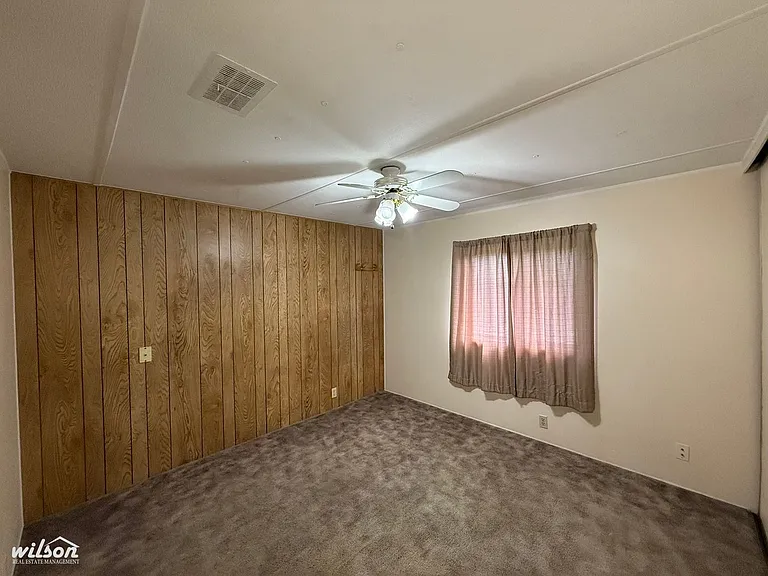 809 W Washington Ave — Photo 15
