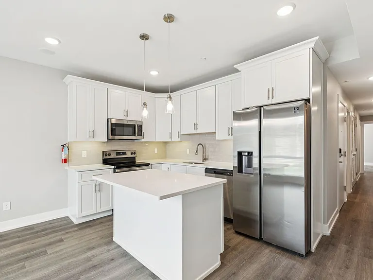 2531 N Front St #2 — Photo 4