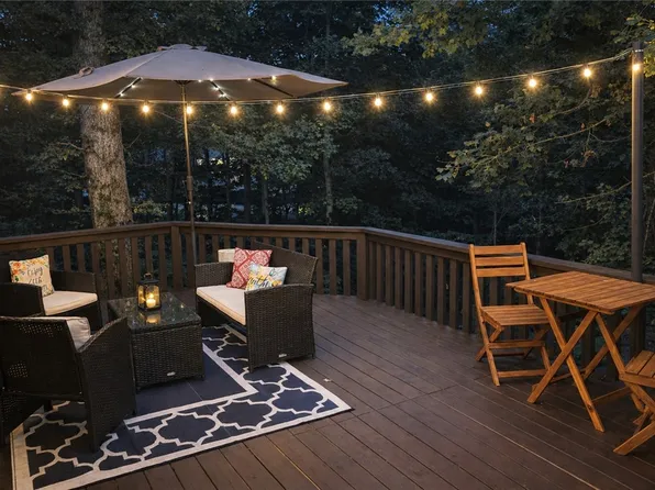 14 Kirkby Cir, Bella Vista, AR 72715