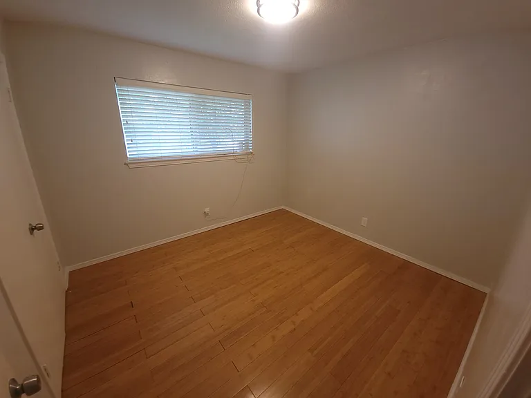 3625 Janlyn Ln — Photo 11
