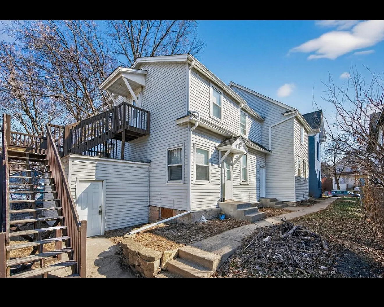2 bed, 650 sqft, $1,436 — Photo 3