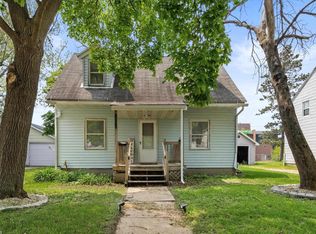 1772 Spruce St, Beloit, WI 53511