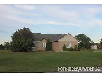 9300 Mockingbird Ln photo 1