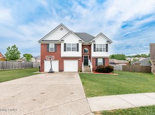 249 Halcomb Ct, Mount Washington, KY 40047
