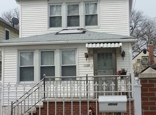 7712 169th St, Fresh Meadows, NY 11366