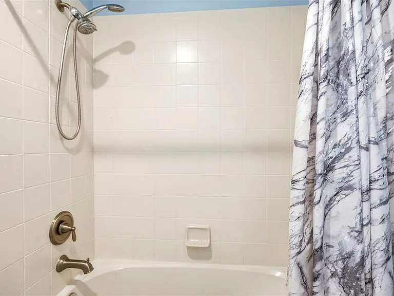 2734 Silvermoss Dr — Photo 41