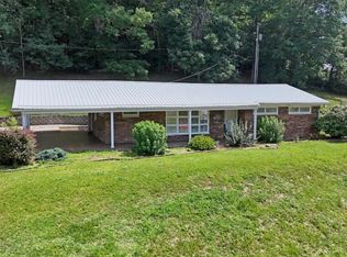 3590 Highway 638, Manchester, KY 40962