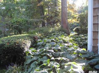 18 Overhill Rd, Shoreham, NY 11786