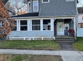 72 Allyn St, Holyoke, MA 01040