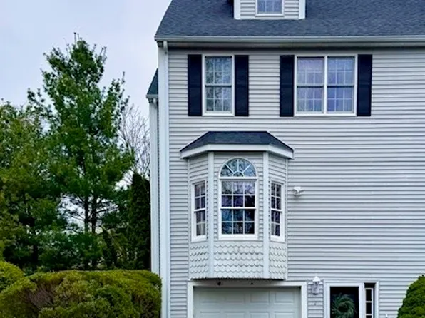 1 Sunnyside Dr Unit 1, Plainville, MA 02762