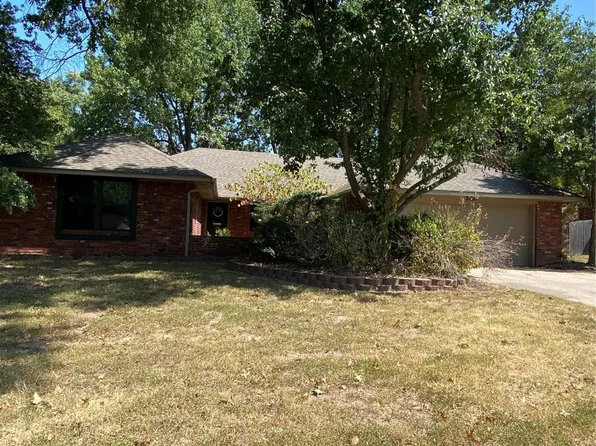 2816 Suroya St, Muskogee, OK 74403