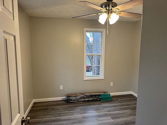 3rd image of 2641 Slate Branch Rd